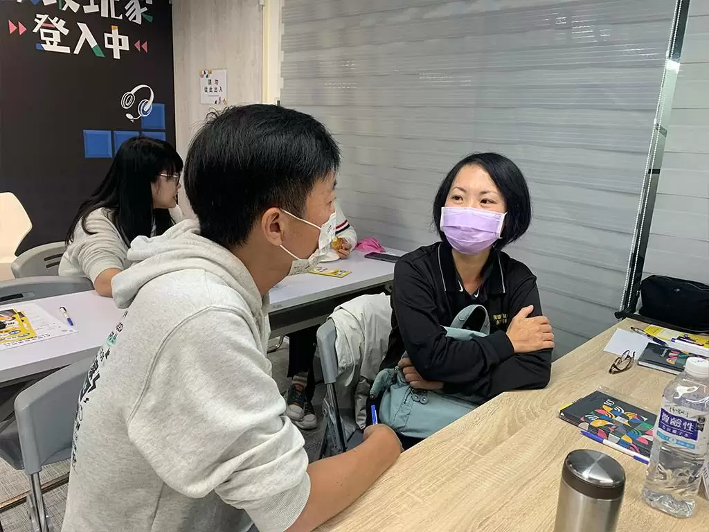 十週年茶敘講座一場比一場更加精采,與您攜手邁向未來!🎉 十週年茶敘講座一場比一場更加精采,與您攜手邁向未來!🎉