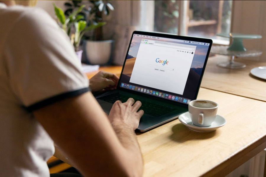 Google 搜尋結果大洗牌?除了關鍵字關聯性,用戶體驗將更被重視 Google 搜尋結果大洗牌?除了關鍵字關聯性,用戶體驗將更被重視