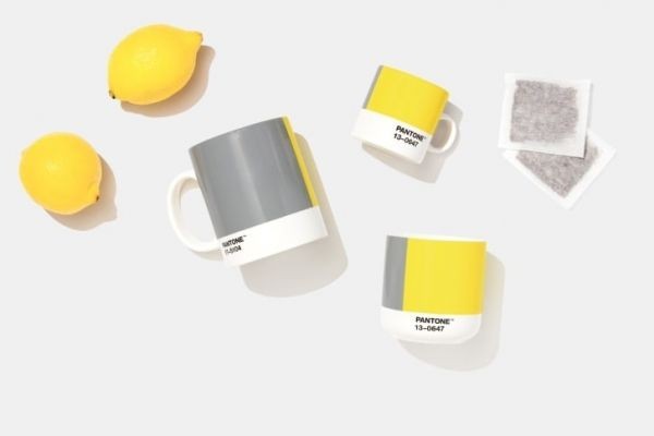 Pantone 2021 年度代表色公布!【久大黃灰】在灰暗盡頭看見曙光 Pantone 2021 年度代表色公布!【久大黃灰】在灰暗盡頭看見曙光